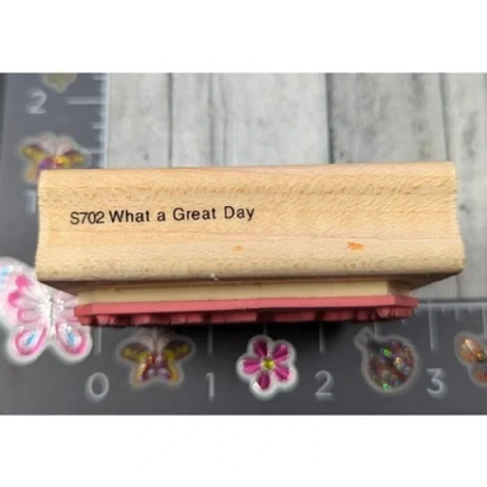 CTMH Just For You Flower Great Day S702 Rubber Stamp Wood #D91
